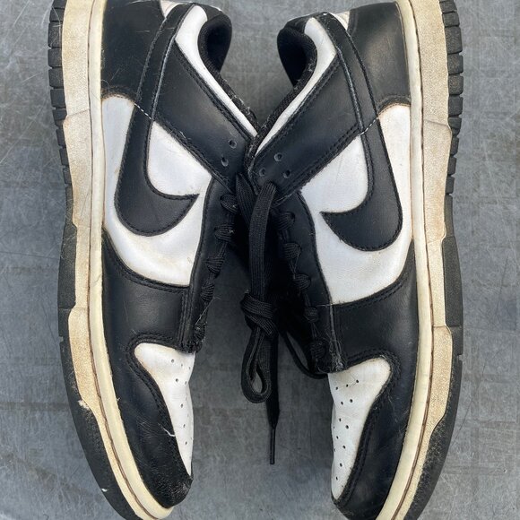 Used Nike Low Dunks Mens 8.5 Pandas - Picture 1 of 4